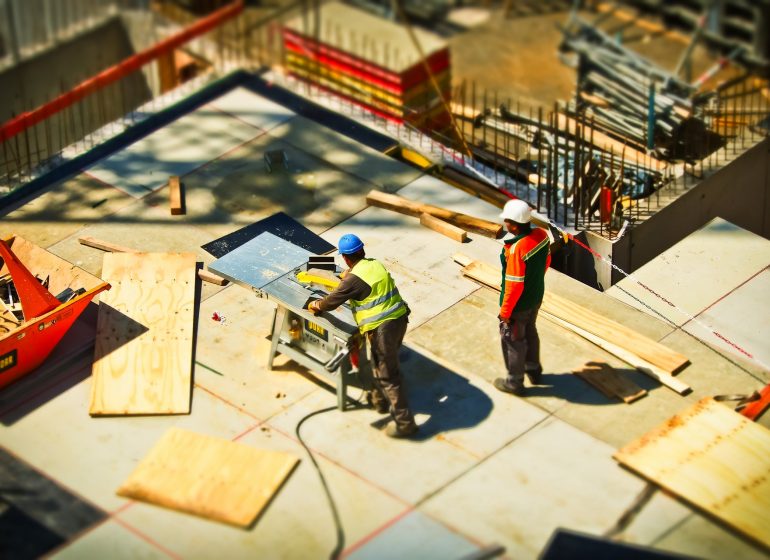 6 Things You Should Know Before Starting Your Small Construction Company